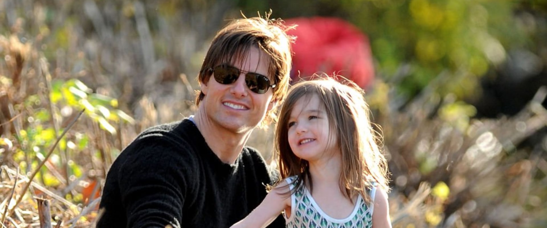 What is the Relationship Between Tom Cruise and His Daughter Suri?